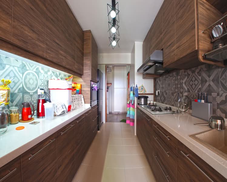 673A Edgefield Plains, 673A Edgefield Plains, 3 Bedrooms, 969 sqft, HDB Flat For Sale, by Roger Tay, 500193123 - Kitchen - PropertyGuru.com.sg