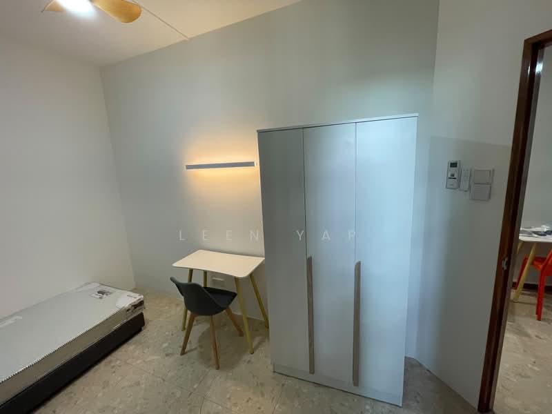 Summerdale, 2 Boon Lay Drive, Room Rental, 95 sqft, Condominium For Rent, by Leen Yap, 500193127 - Bedroom - PropertyGuru.com.sg