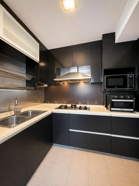 43 Marine Crescent, 43 Marine Crescent, 3 Bedrooms, 1,313 sqft, HDB Flat For Sale, by Tony Lee, 500193132 - Kitchen - PropertyGuru.com.sg
