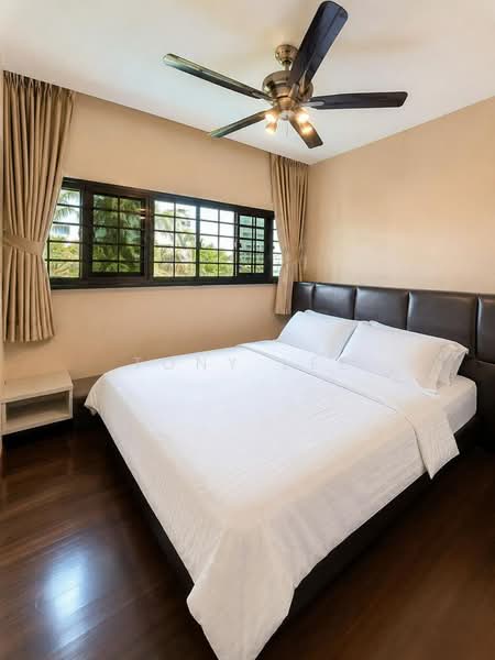 43 Marine Crescent, 43 Marine Crescent, 3 Bedrooms, 1,313 sqft, HDB Flat For Sale, by Tony Lee, 500193132 - Bedroom - PropertyGuru.com.sg
