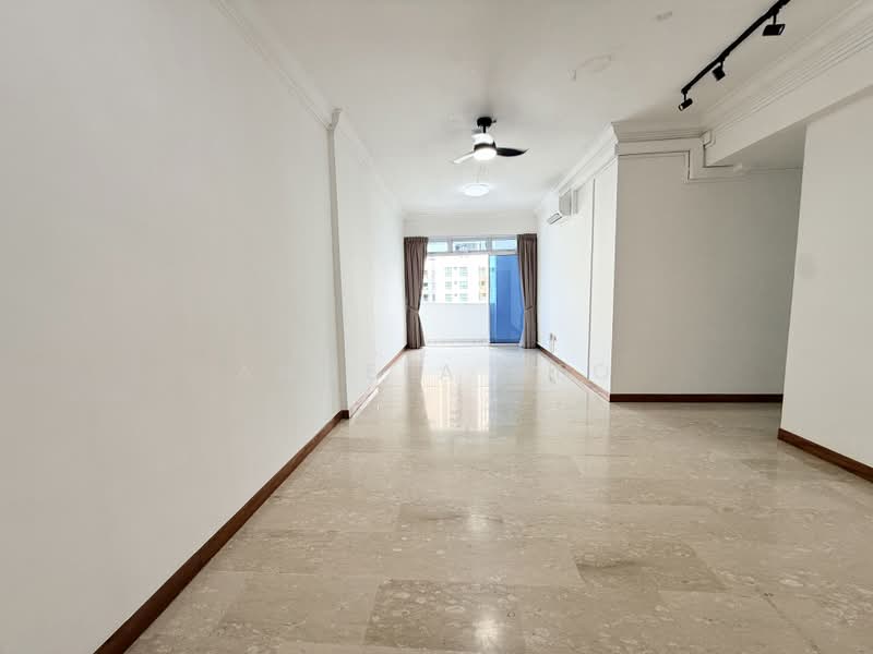 La Crystal, 160 Killiney Road, 3 Bedrooms, 1,076 sqft, Condominium For Sale, by Angela Neo, 500193133 - Living Room - PropertyGuru.com.sg