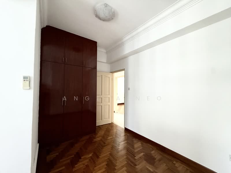 La Crystal, 160 Killiney Road, 3 Bedrooms, 1,076 sqft, Condominium For Sale, by Angela Neo, 500193133 - PropertyGuru.com.sg