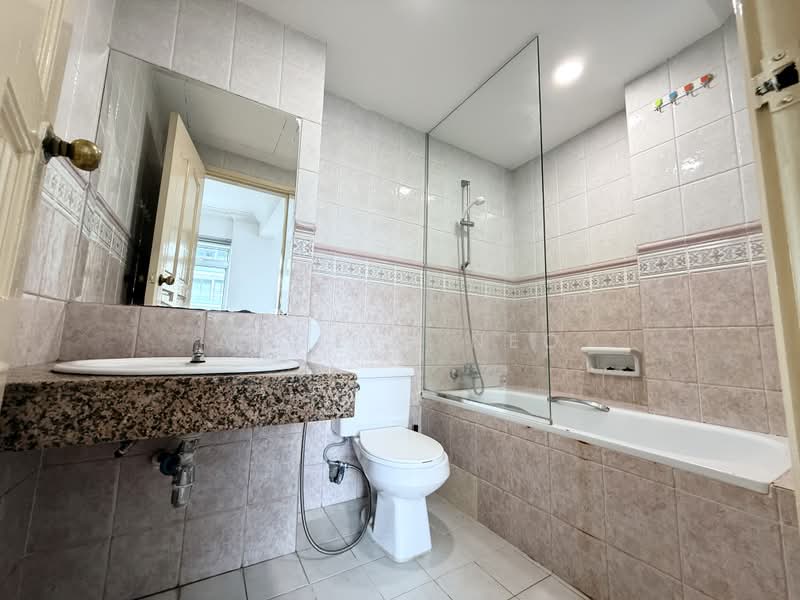 La Crystal, 160 Killiney Road, 3 Bedrooms, 1,076 sqft, Condominium For Sale, by Angela Neo, 500193133 - PropertyGuru.com.sg