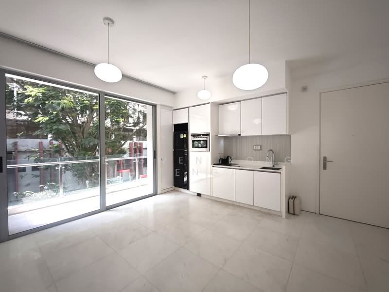 Suites @ Newton, 1 Surrey Road, 2 Bedrooms, 603 sqft, Apartment For Sale, by Fengwen Kong (Feng), 500193137 - Kitchen - PropertyGuru.com.sg