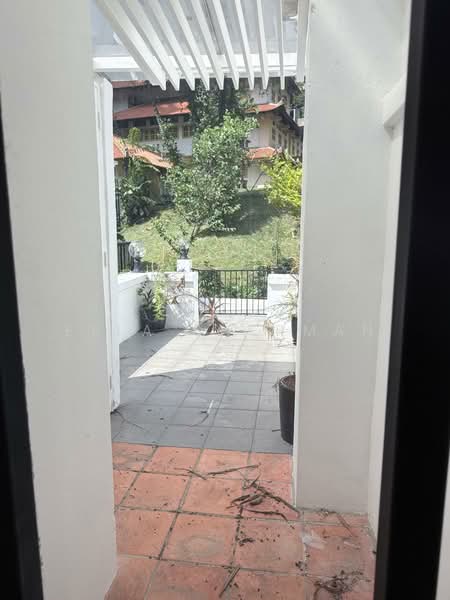Cairnhill Conservation House, Cairnhill Road, 3 Bedrooms, 4,000 sqft, Conservation House For Sale, by Ella Sherman, 500193142 - Exterior - PropertyGuru.com.sg