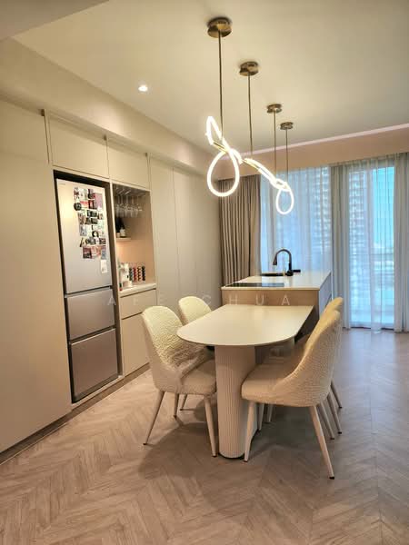 One Shenton, 1 Shenton Way, 1 Bedroom, 947 sqft, Condominium For Sale, by Afe Chua, 500193146 - Kitchen - PropertyGuru.com.sg