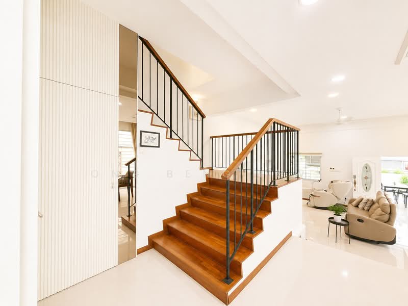 🔥 🔥 🔥 Best Value Landed Home in Eaton Park!🔥 🔥 🔥, Buangkok / Gerald / Eaton, 5 Bedrooms, 3,000 sqft, Semi-Detached House For Sale, by Ong Beng Yew, 500193149 - Living Room - PropertyGuru.com.sg