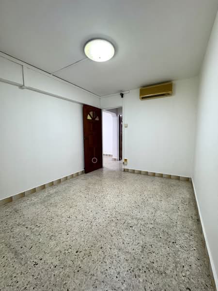 405 Ang Mo Kio Avenue 10, 405 Ang Mo Kio Avenue 10, 2 Bedrooms, 721 sqft, HDB Flat For Sale, by Mallory Lau, 500193152 - Interior - PropertyGuru.com.sg