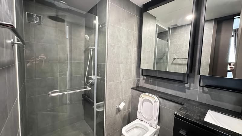 Park Colonial, 6 Woodleigh Lane, 1 Bedroom, 463 sqft, Condominium For Sale, by Jay Goh, 500193174 - Bathroom - PropertyGuru.com.sg
