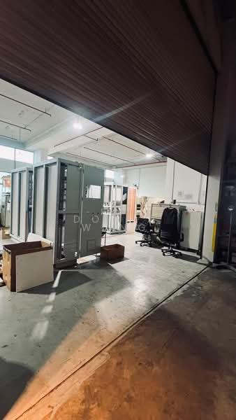 West Connect Building, 10 Buroh Street, 3,466 sqft, Factory / Workshop (B2) For Sale, by Donna Wang, 500193178 - Interior - CommercialGuru.com.sg