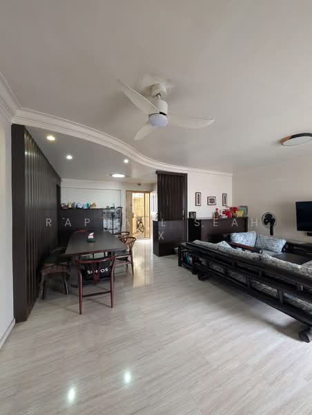 200D Sengkang East Road, 200D Sengkang East Road, 3 Bedrooms, 1,184 sqft, HDB Flat For Sale, by Raphael Seah YX, 500193184 - Living Room - PropertyGuru.com.sg