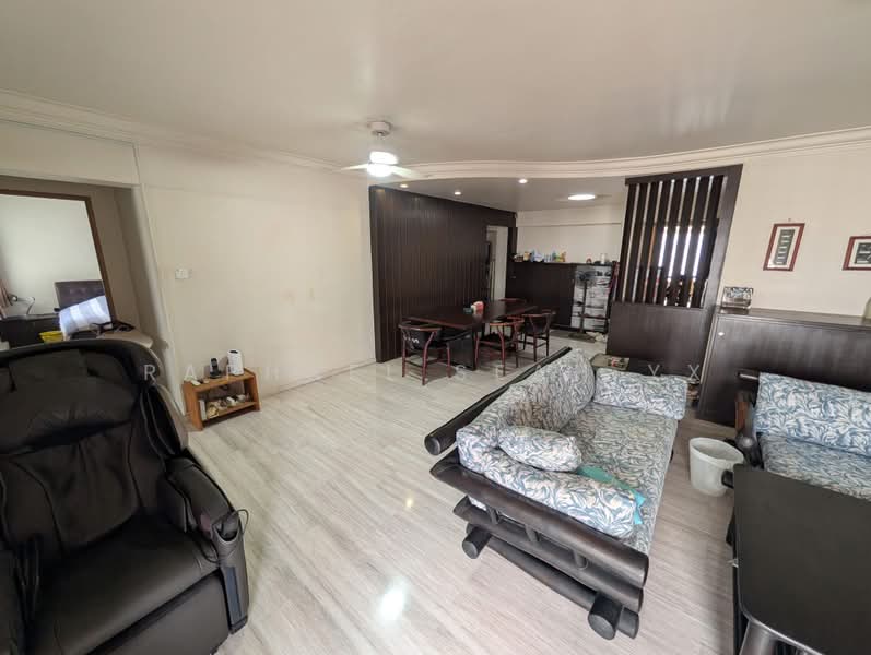 200D Sengkang East Road, 200D Sengkang East Road, 3 Bedrooms, 1,184 sqft, HDB Flat For Sale, by Raphael Seah YX, 500193184 - Living Room - PropertyGuru.com.sg