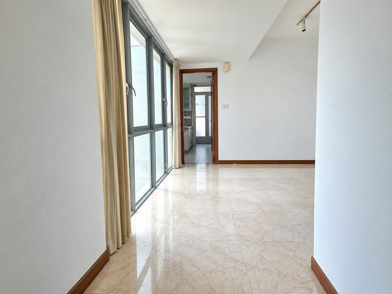 The Marbella, 29 Mount Sinai Rise, Tanglin / Holland / Bukit Timah, 2 Bedrooms, 1,076 sqft, Condominium For Rent, by Ronnie Chong 张仲捷, 500193185 - Dining Hall from main door entrance - PropertyGuru.com.sg