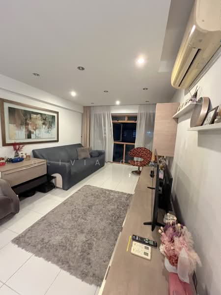 315C Anchorvale Road, 315C Anchorvale Road, 3 Bedrooms, 1,184 sqft, HDB Flat For Rent, by Olivia Chang, 500193188 - Living Room - PropertyGuru.com.sg