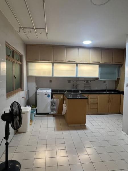 315C Anchorvale Road, 315C Anchorvale Road, Hougang / Punggol / Sengkang, 3 Bedrooms, 1,184 sqft, HDB Flat For Rent, by Olivia Chang, 500193188 - Kitchen - PropertyGuru.com.sg