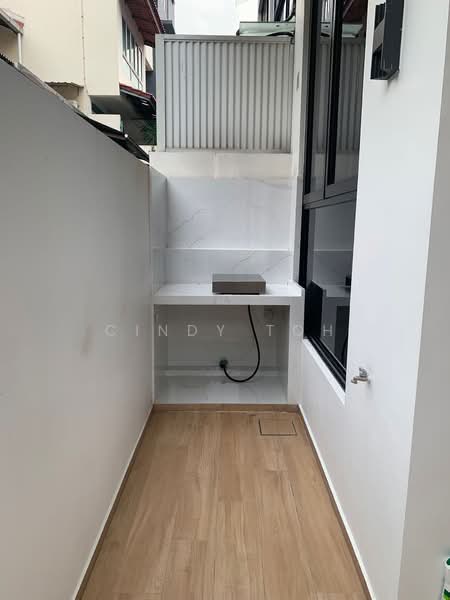 Jalan novena, Jalan Novena, 2 Bedrooms, 880 sqft, Terraced House For Rent, by Cindy Toh, 500193196 - PropertyGuru.com.sg