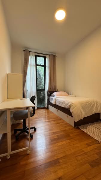 Harbourlights, 68 Telok Blangah Road, Room Rental, 120 sqft, Apartment For Rent, by Marylyn Yeo, 500193202 - Bedroom - PropertyGuru.com.sg