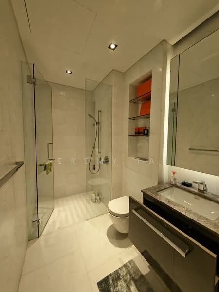 South Beach Residences, 28 South Beach Road, 2 Bedrooms, 1,216 sqft, Condominium For Rent, by Jeremy Tan, 500193210 - Bathroom - PropertyGuru.com.sg