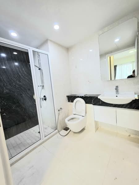 Sophia Hills, 27 Mount Sophia, 1 Bedroom, 463 sqft, Condominium For Sale, by Jeremy Li, 500193211 - Bathroom - PropertyGuru.com.sg