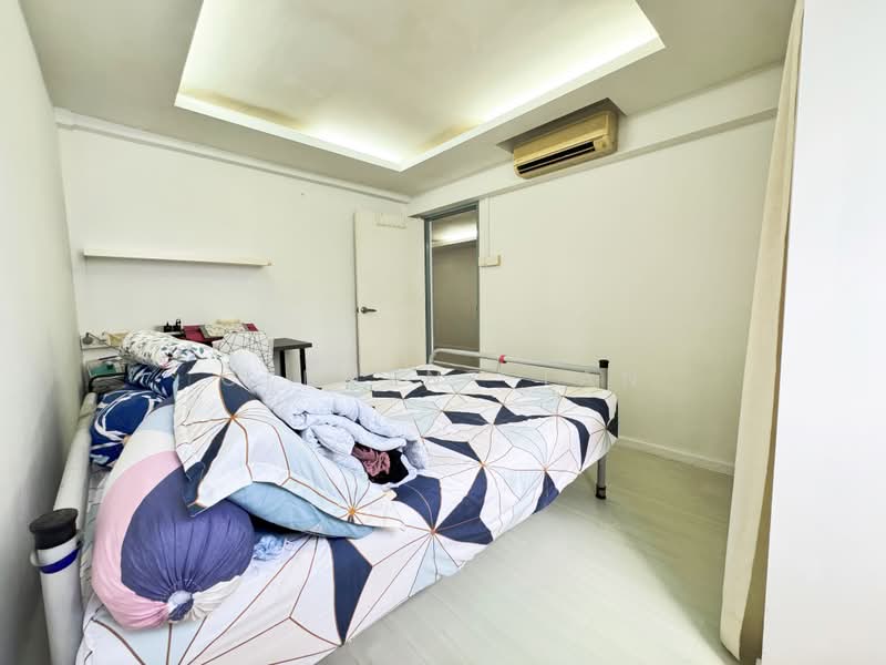168 Stirling Road, 168 Stirling Road, 2 Bedrooms, 645 sqft, HDB Flat For Sale, by Clement Tan, 500193218 - Bedroom 2 - PropertyGuru.com.sg