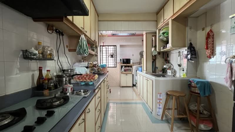 485B Choa Chu Kang Avenue 5, 485B Choa Chu Kang Avenue 5, 3 Bedrooms, 1,302 sqft, HDB Flat For Rent, by Alvin Chua, 500193228 - Kitchen - PropertyGuru.com.sg