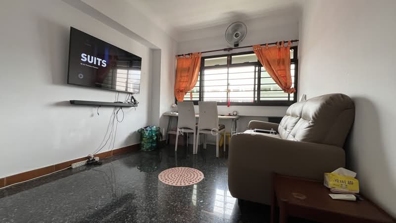 485B Choa Chu Kang Avenue 5, 485B Choa Chu Kang Avenue 5, 3 Bedrooms, 1,302 sqft, HDB Flat For Rent, by Alvin Chua, 500193228 - Living Room - PropertyGuru.com.sg