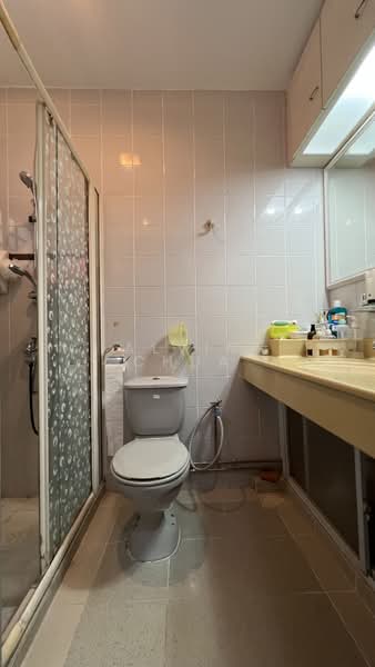485B Choa Chu Kang Avenue 5, 485B Choa Chu Kang Avenue 5, 3 Bedrooms, 1,302 sqft, HDB Flat For Rent, by Alvin Chua, 500193228 - Bathroom - PropertyGuru.com.sg