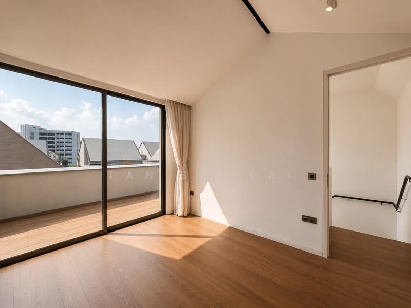 Brand New Freehold Renovated 3B Penthouse in Newton at $3.2m!, , 3 Bedrooms, 1,410 sqft, Condominium For Sale, by Tan Shi Kai, 500193243 - Master - PropertyGuru.com.sg