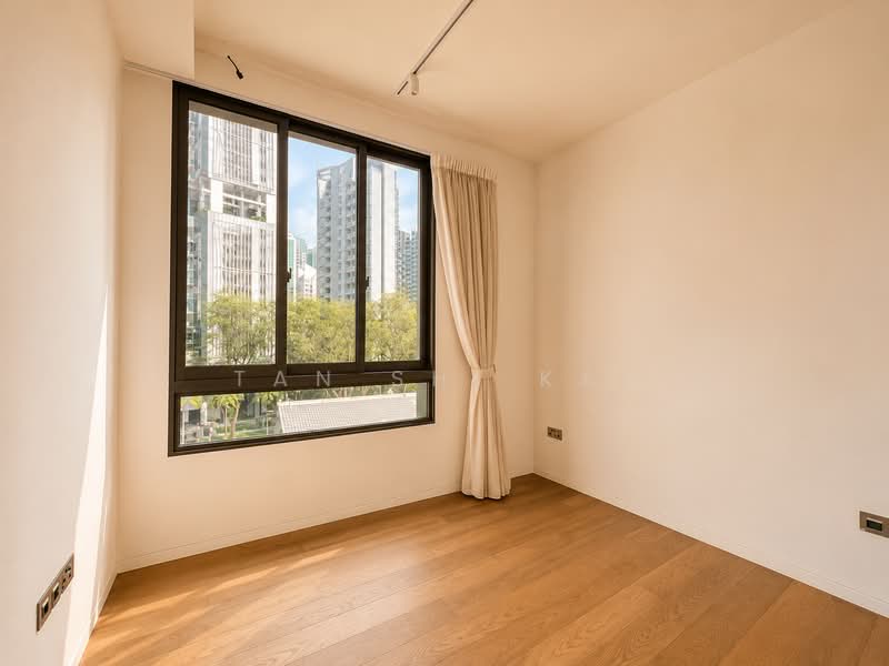 Brand New Freehold Renovated 3B Penthouse in Newton at $3.2m!, , 3 Bedrooms, 1,410 sqft, Condominium For Sale, by Tan Shi Kai, 500193243 - Interior - PropertyGuru.com.sg