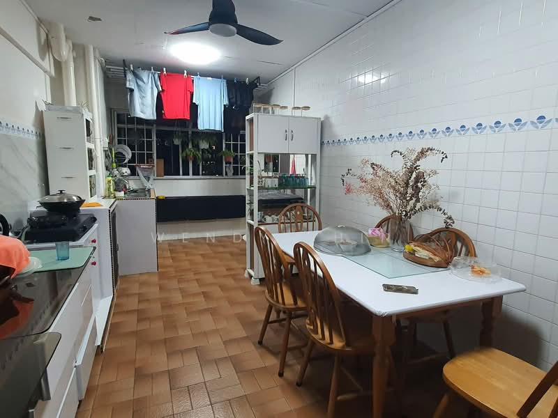 326 Hougang Avenue 7, 326 Hougang Avenue 7, Room Rental, 100 sqft, HDB Flat For Rent, by Wendy Chin, 500193245 - Kitchen - PropertyGuru.com.sg