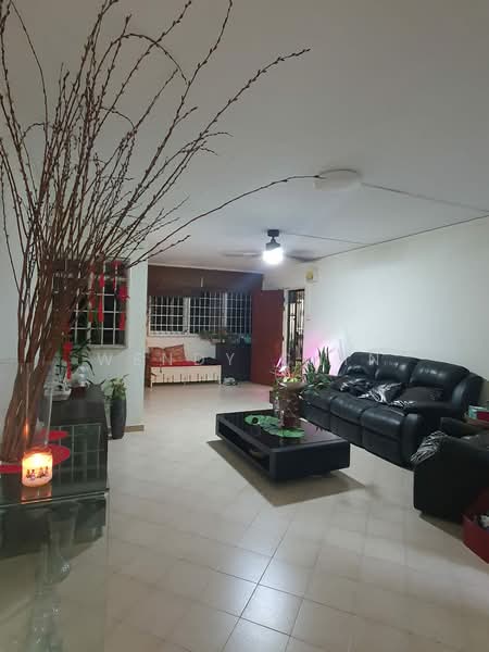 326 Hougang Avenue 7, 326 Hougang Avenue 7, Room Rental, 100 sqft, HDB Flat For Rent, by Wendy Chin, 500193245 - Living Room - PropertyGuru.com.sg