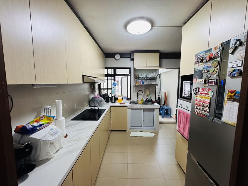 670 Woodlands Drive 71, 670 Woodlands Drive 71, 4 Bedrooms, 1,410 sqft, HDB Flat For Sale, by Faizal Kasmin, 500193255 - Kitchen - PropertyGuru.com.sg
