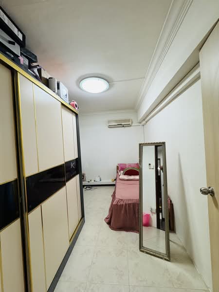 670 Woodlands Drive 71, 670 Woodlands Drive 71, 4 Bedrooms, 1,410 sqft, HDB Flat For Sale, by Faizal Kasmin, 500193255 - Bedroom - PropertyGuru.com.sg