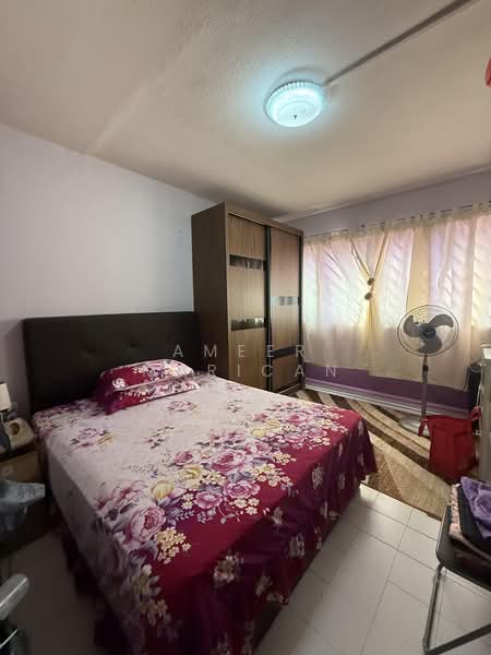225 Tampines Street 23, 225 Tampines Street 23, 3 Bedrooms, 1,130 sqft, HDB Flat For Sale, by Ameer Marican, 500193257 - Bedroom - PropertyGuru.com.sg