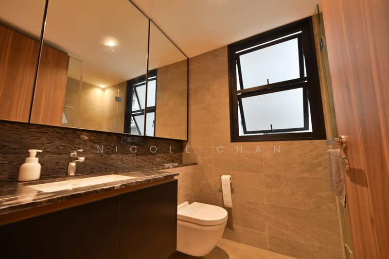 Daintree Residence, 11D Toh Tuck Road, 2 Bedrooms, 743 sqft, Condominium For Sale, by Nicole Chan, 500193258 - Common Bathroom - PropertyGuru.com.sg