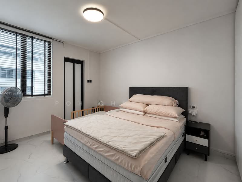 109 Bishan Street 12, 109 Bishan Street 12, 3 Bedrooms, 904 sqft, HDB Flat For Sale, by Poh Chu Ying, 500193263 - Bedroom - PropertyGuru.com.sg