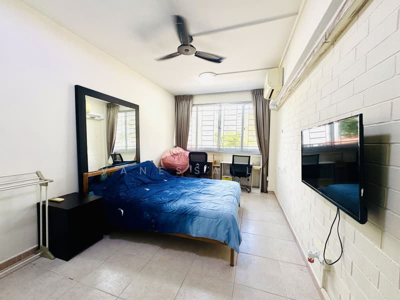 221 Simei Street 4, 221 Simei Street 4, 3 Bedrooms, 1,313 sqft, HDB Flat For Rent, by Vanessa Lim, 500193266 - Bedroom - PropertyGuru.com.sg