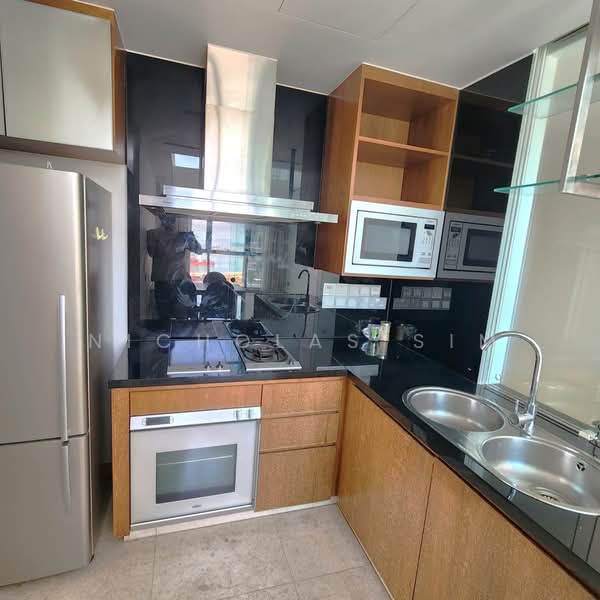 Icon, 10 Gopeng Street, 3 Bedrooms, 1,302 sqft, Apartment For Rent, by Nicholas Sim, 500193278 - Kitchen - PropertyGuru.com.sg