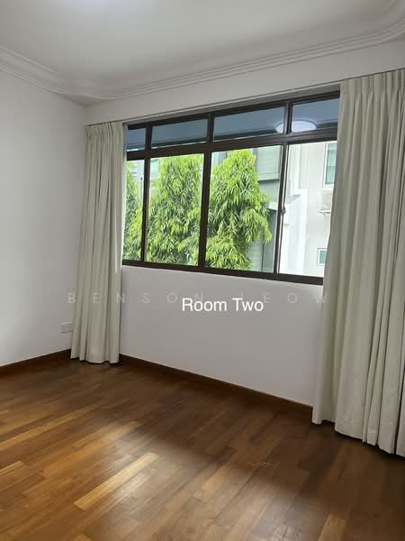 Jalan Elok, Jalan Elok, 4 Bedrooms, 3,300 sqft, Corner Terrace For Sale, by Benson Leow, 500193281 - Bedroom - PropertyGuru.com.sg