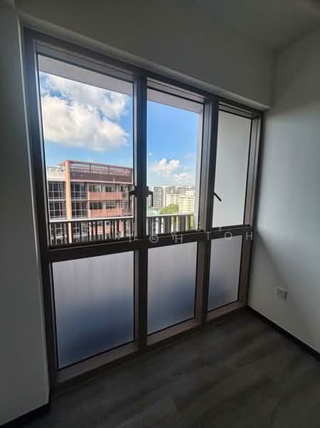 Pasir Ris 8, 8 Pasir Ris Drive 8, 2 Bedrooms, 710 sqft, Apartment For Sale, by Shirley Toh, 500193284 - View - PropertyGuru.com.sg