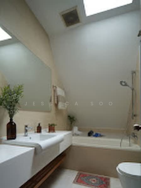 9 Sturdee Road, Singapore 207850, 9 Sturdee Road, Room Rental, 818 sqft, Terraced House For Rent, by Jessica Soo, 500193297 - Bathroom - PropertyGuru.com.sg