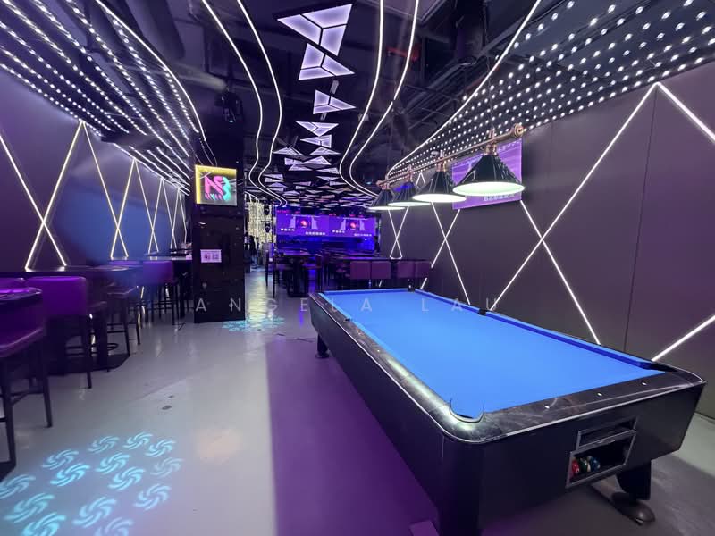Pub for takeover at Katong Area, , 2,300 sqft, Mall Shop For Sale, by Angela Lau, 500193320 - Interior - CommercialGuru.com.sg