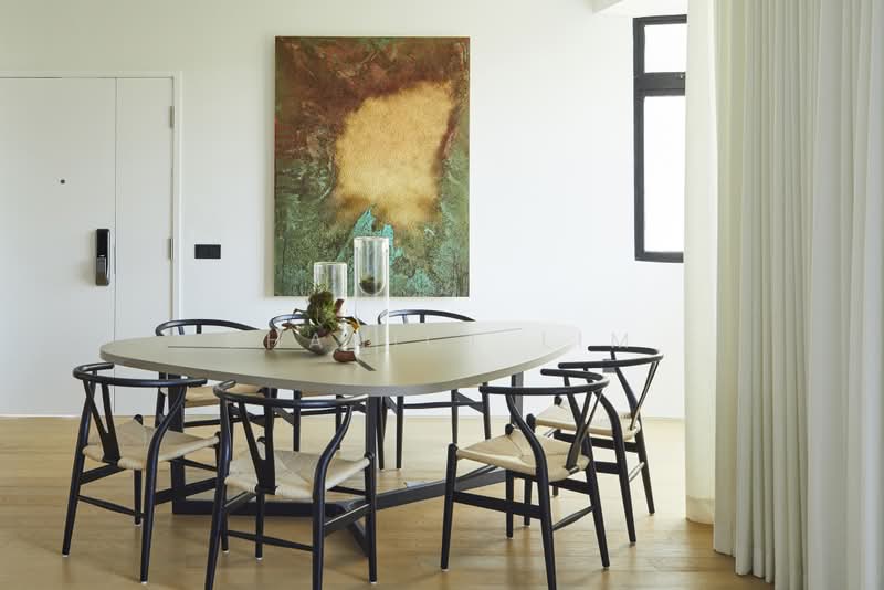 Casa Cairnhill, 1 Peck Hay Road, 3 Bedrooms, 1,539 sqft, Condominium For Sale, by Shanice Lim, 500193329 - Dining Room - PropertyGuru.com.sg