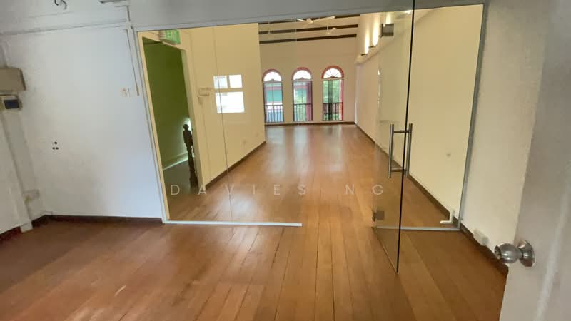 Sago Street : Retail, 17 Trengganu Street, 1,982 sqft, Shop / Shophouse For Rent, by Davies Ng, 500193334 - Interior - CommercialGuru.com.sg