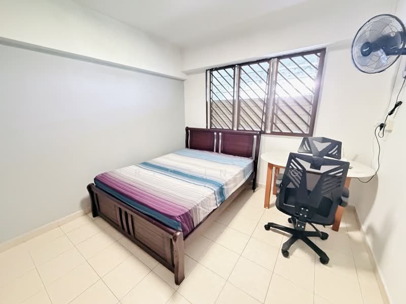 407 Yishun Avenue 6, 407 Yishun Avenue 6, Room Rental, 350 sqft, HDB Flat For Rent, by Christine Ng, 500193340 - Bedroom - PropertyGuru.com.sg