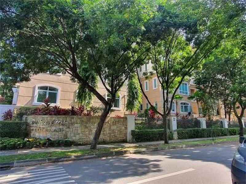 Duchess Crest, 64 Duchess Avenue, 4 Bedrooms, 1,711 sqft, Condominium For Sale, by Kai Yue KX, 500193342 - Exterior - PropertyGuru.com.sg