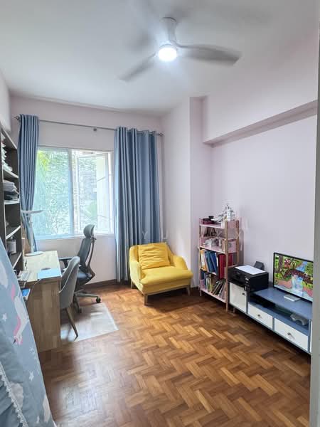 Duchess Crest, 64 Duchess Avenue, Tanglin / Holland / Bukit Timah, 4 Bedrooms, 1,711 sqft, Condominium For Sale, by Kai Yue KX, 500193342 - Study - PropertyGuru.com.sg