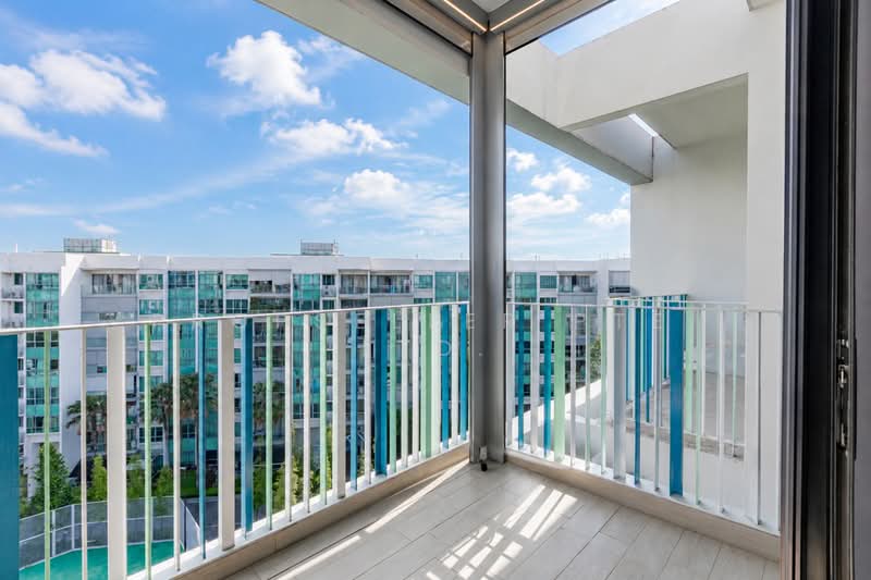 The Jovell, 21 Flora Drive, 1 Bedroom, 527 sqft, Condominium For Sale, by Elaine Wong, 500193347 - Balcony - PropertyGuru.com.sg