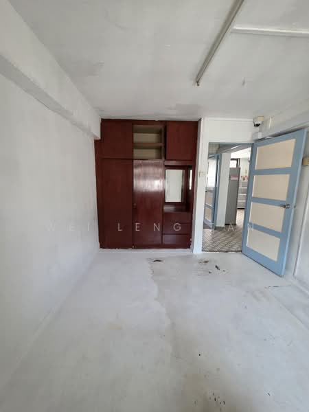 97 Jalan Dua, 97 Jalan Dua, 2 Bedrooms, 603 sqft, HDB Flat For Sale, by Wei Leng Tan, 500193352 - Spacious Room 2 - PropertyGuru.com.sg
