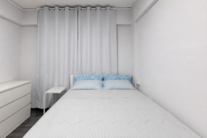 442 Ang Mo Kio Avenue 10, 442 Ang Mo Kio Avenue 10, 2 Bedrooms, 721 sqft, HDB Flat For Sale, by JOHN YEO, 500193372 - Bedroom - PropertyGuru.com.sg